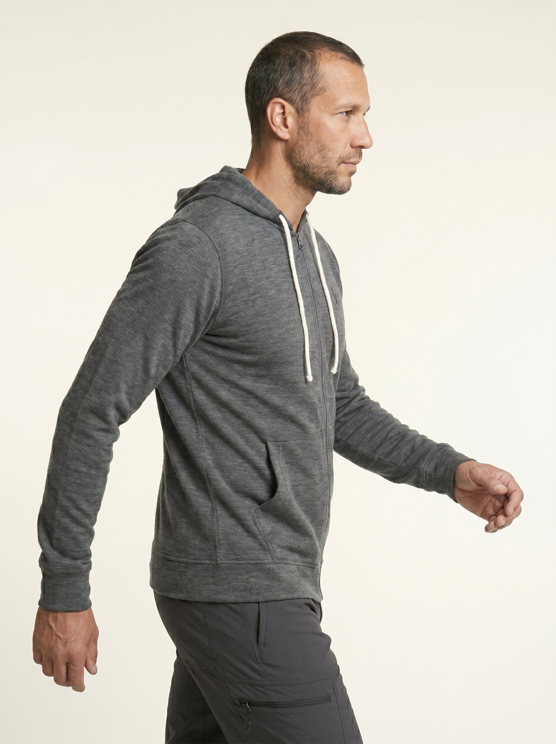 Polera Con Cierre AlpaHold™ Puriq Gris Unisex